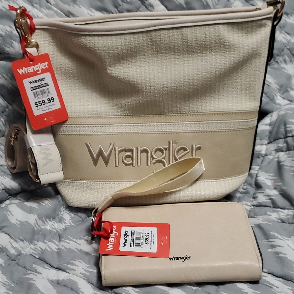 Wrangler Women's Cream and Tan Shoulder Bag with Wallet